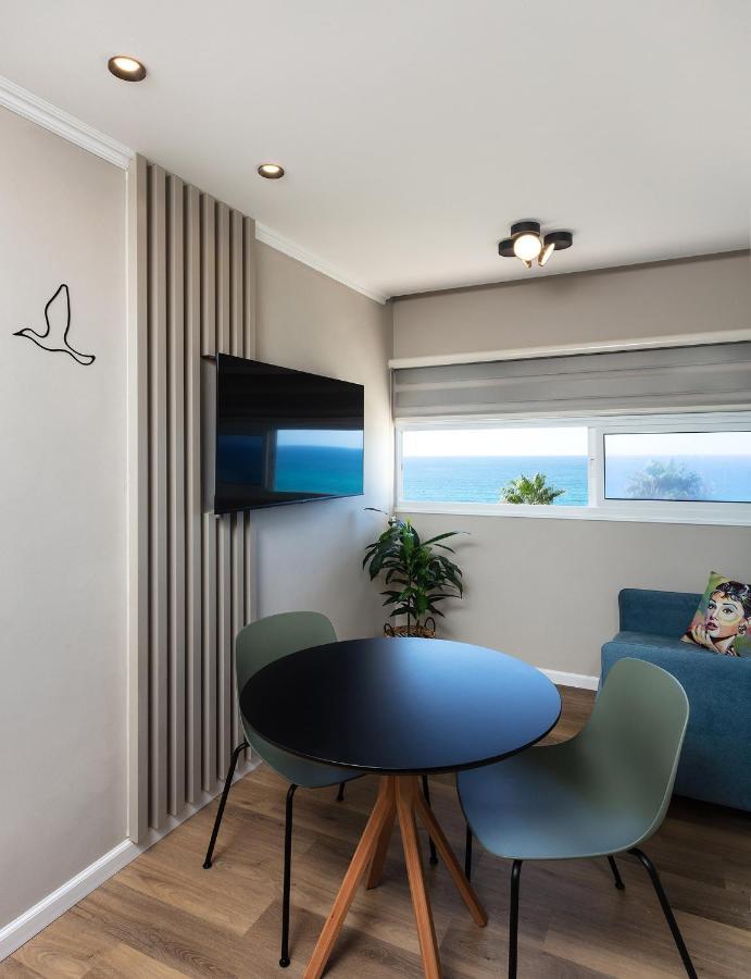 Sea View Stylish 1Br With Balcony By Beachfront Stay Herzelia المظهر الخارجي الصورة