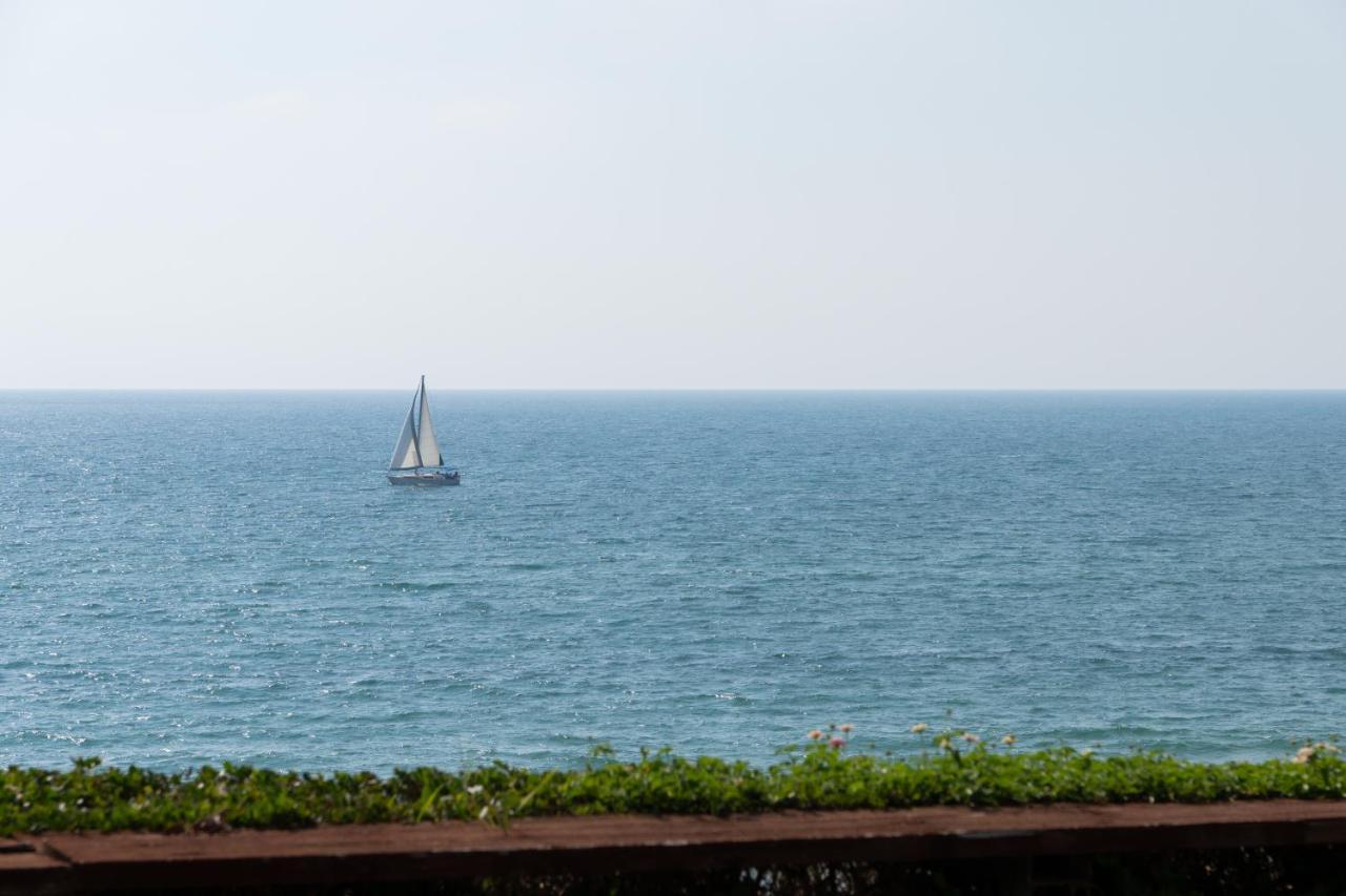 Sea View Stylish 1Br With Balcony By Beachfront Stay Herzelia المظهر الخارجي الصورة